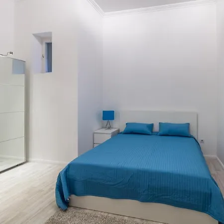 Apartment Luxury Danube Apartment. Budapest