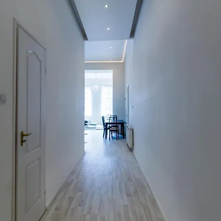 Luxury Danube Apartment. *