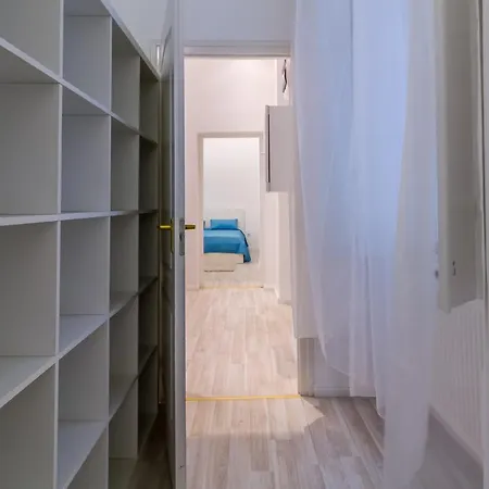 Luxury Danube Apartment. * Boedapest